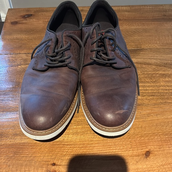 Cole Hahn - Men's Brown Leather Dress Shoes - Picture 2 of 5